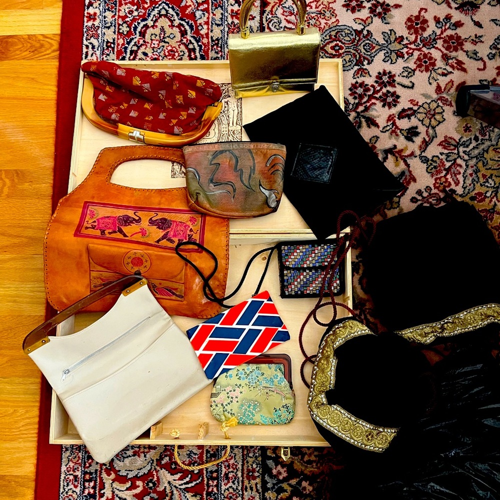 Make An Offer, Choose From Many Purses!
